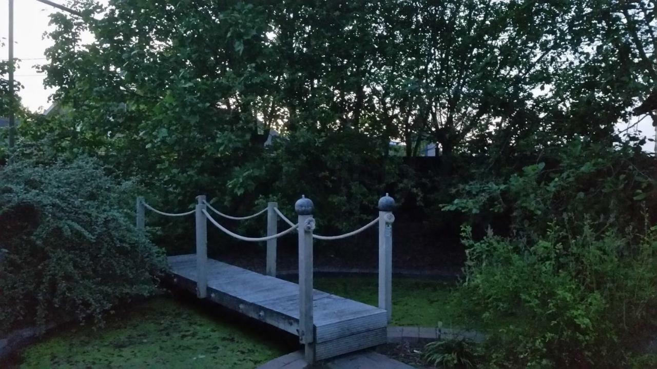 Het Filipijns Slaaphuisje Hooglede Ngoại thất bức ảnh