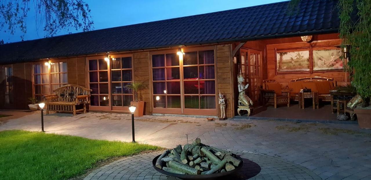 Het Filipijns Slaaphuisje Hooglede Ngoại thất bức ảnh